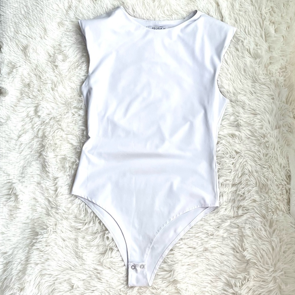 SOLD Elegant White Sleeveless Bodysuit